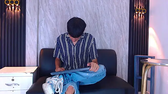 LaPantera Rosa online show from November 6, 7:15 pm