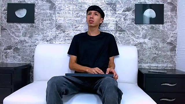 LaPantera Rosa online show from November 11, 3:17 am