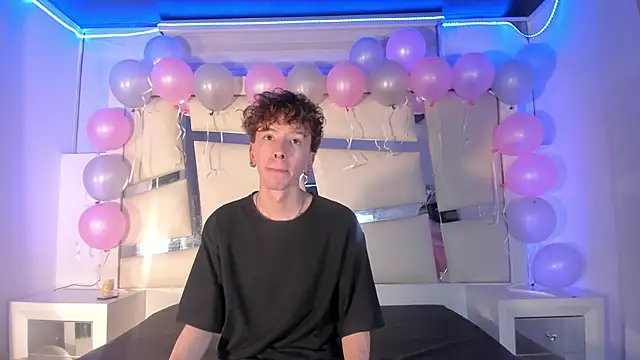 Genesis ask online show from October 28, 11:29 pm