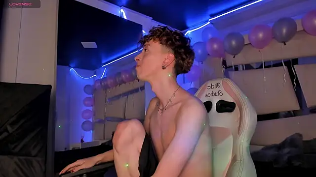 Genesis ask online show from November 8, 3:18 am