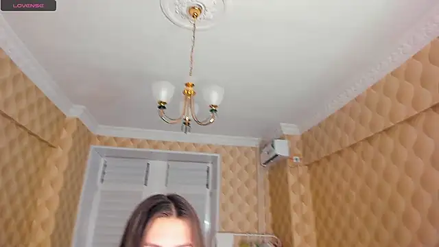 AdelinaIbraham online show from November 8, 6:40 pm