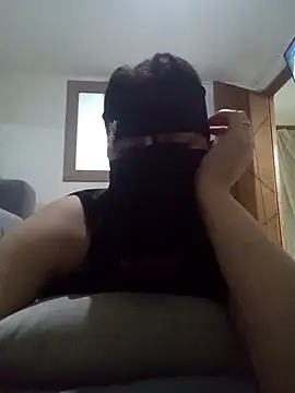 yassmin-- online show from November 13, 12:59 pm