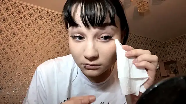 Snapshot of SofiaDreams09 chatting on October 28, 2:09 pm SofiaDreams09 online show from October 28, 2:09 pm