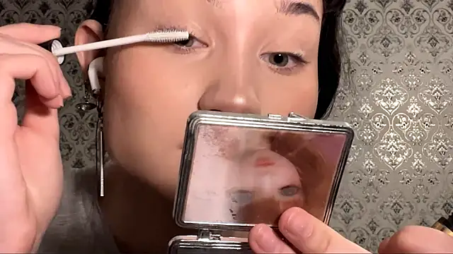 Snapshot of SofiaDreams09 chatting on November 4, 2:16 pm SofiaDreams09 online show from November 4, 2:16 pm