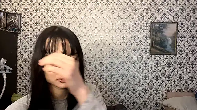 Snapshot of SofiaDreams09 chatting on December 4, 5:10 pm SofiaDreams09 online show from December 4, 5:10 pm