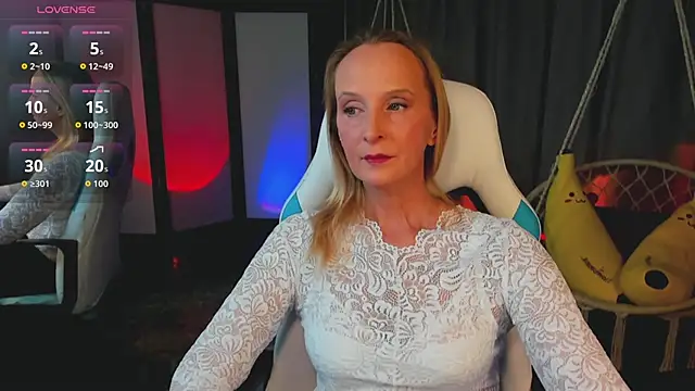 Snapshot of ScarlettPalmer chatting on November 26, 10:16 am ScarlettPalmer online show from November 26, 10:16 am