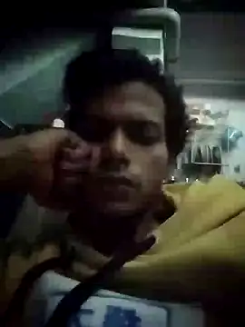 Snapshot of Luckysucks chatting on October 30, 6:08 pm Luckysucks online show from October 30, 6:08 pm