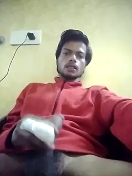 Snapshot of Luckysucks chatting on November 15, 4:43 am Luckysucks online show from November 15, 4:43 am