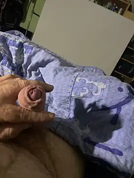 Snapshot of Ilovemilf1 chatting on November 13, 6:18 pm Ilovemilf1 online show from November 13, 6:18 pm