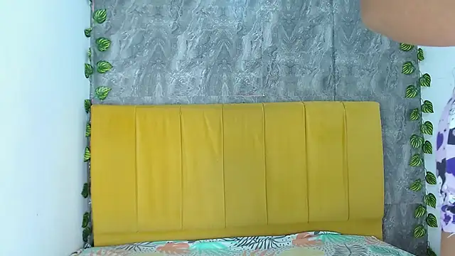 amandacanelacm online show from October 27, 2:48 am