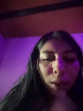 anny  18 online show from December 2, 2:39 am