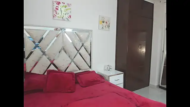 AdeleFun online show from November 4, 11:42 am