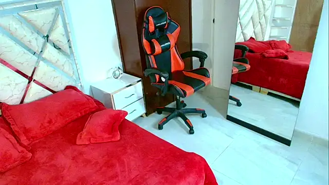 AdeleFun online show from December 1, 1:38 pm