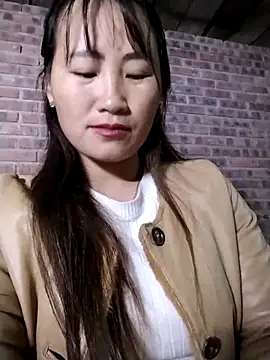 Snapshot of emini-xx chatting on November 2, 9:00 am emini-xx online show from November 2, 9:00 am