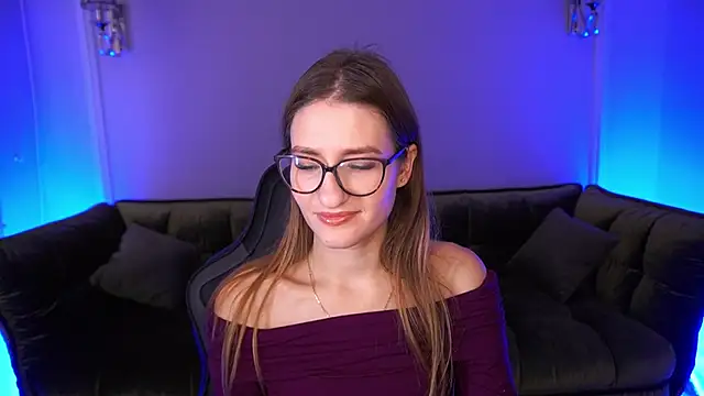 NaughtyNurseVibe online show from November 3, 7:20 am