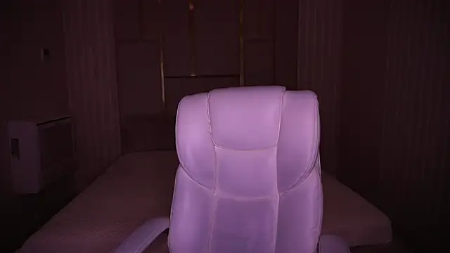 NaughtyNurseVibe online show from November 26, 6:58 am