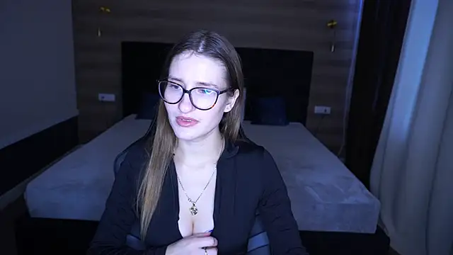 NaughtyNurseVibe online show from December 1, 8:08 am