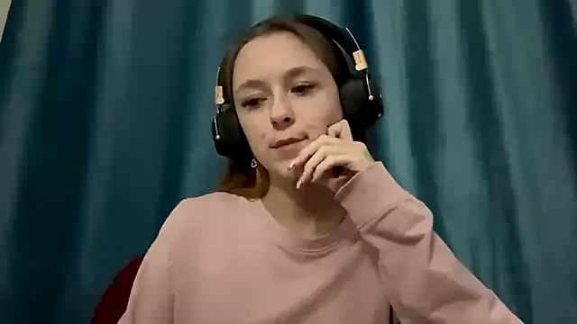 HOTBellakle online show from November 15, 3:08 pm