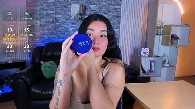 Amber Smitt19 online show from November 24, 1:33 pm