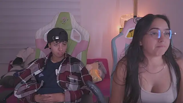 Zaffy  online show from November 21, 11:36 pm