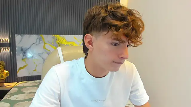 NicolasFerrer18 online show from November 18, 7:29 pm