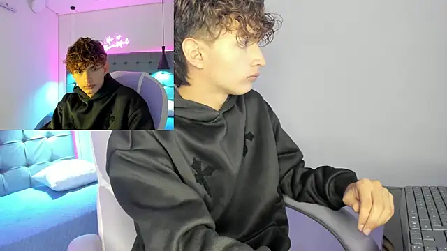 NicolasFerrer18 online show from December 2, 7:31 pm