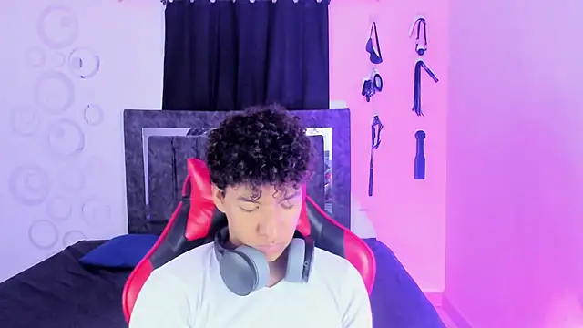 Maximiliano Khalil online show from November 9, 7:23 pm