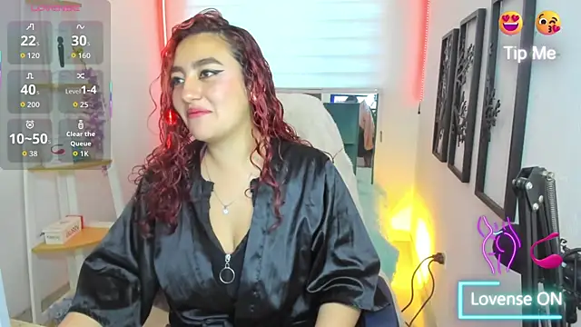 Roxanne morelli online show from November 18, 11:58 am