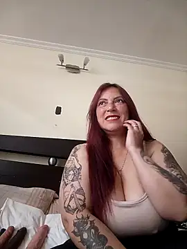 SofiBelluccix online show from October 30, 3:46 pm