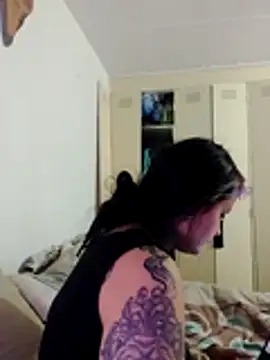 Shadow Secret online show from November 18, 11:03 am