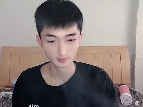 N228 online show from October 30, 4:14 am