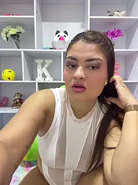 Itskari  online show from November 15, 1:03 am