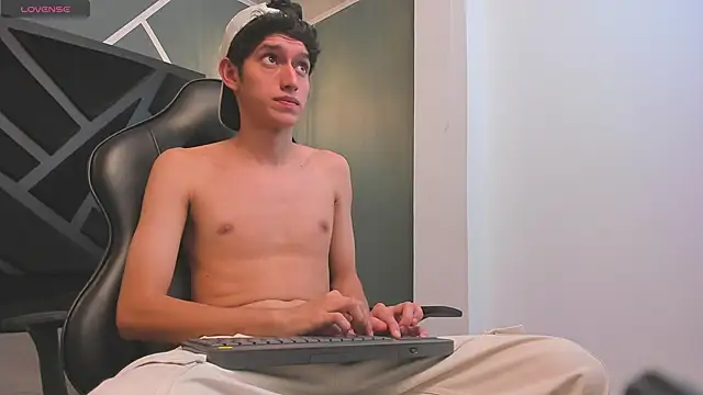 Niick Carter online show from November 22, 11:15 pm