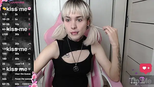 Snapshot of ElixabetANG chatting on November 10, 11:26 pm ElixabetANG online show from November 10, 11:26 pm