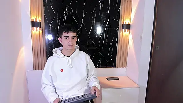 alejo gray online show from November 12, 3:18 am