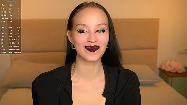 Snapshot of VetaManhardt chatting on November 21, 8:29 pm VetaManhardt online show from November 21, 8:29 pm