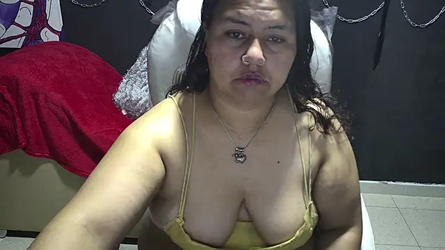 serenamystsh online show from November 12, 9:36 pm