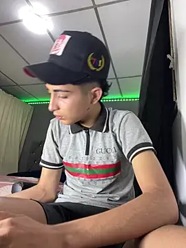 MathieuAGT online show from November 21, 11:25 pm