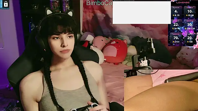 Snapshot of BimboCat chatting on November 22, 2:10 am BimboCat online show from November 22, 2:10 am
