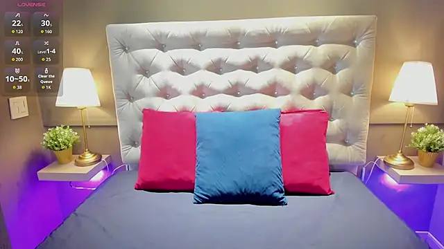 KaylaPrince  online show from November 21, 12:59 pm