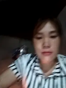 Snapshot of -Lana-123 chatting on November 8, 11:03 pm -Lana-123 online show from November 8, 11:03 pm