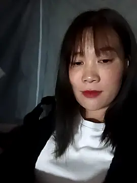 Snapshot of -Lana-123 chatting on November 13, 12:26 pm -Lana-123 online show from November 13, 12:26 pm