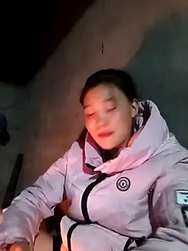 Snapshot of -Lana-123 chatting on November 30, 1:15 pm -Lana-123 online show from November 30, 1:15 pm