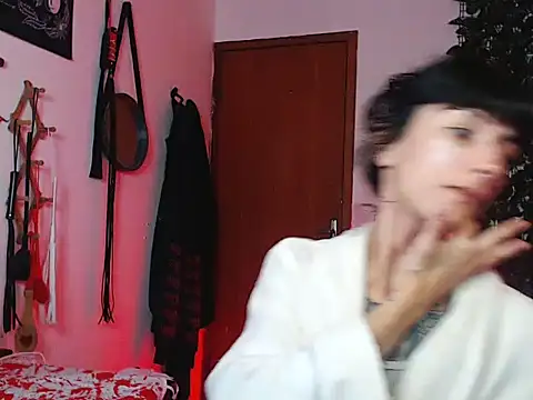 CarrieBurton online show from November 1, 2:30 pm