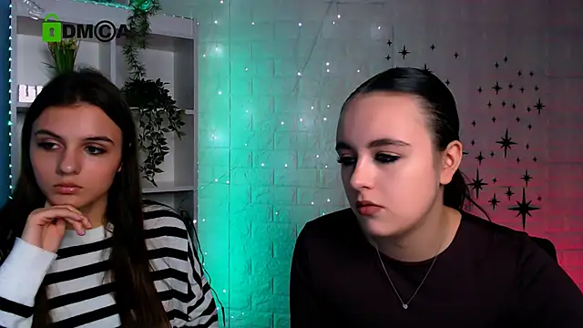 lisa dark  online show from November 5, 10:48 am