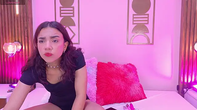 RubyCollins  online show from November 6, 9:48 pm