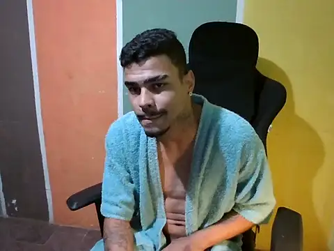 Joao BRL online show from November 18, 4:17 am