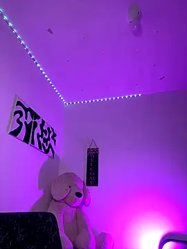 SHAILABROWN online show from November 29, 9:29 pm