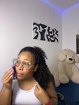 SHAILABROWN online show from December 1, 3:11 am