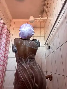 SP1CY MOMMY online show from November 23, 9:31 am